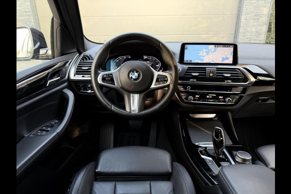 BMW X3 xDrive20i High Executive M-sport | Leren bekleding | Head-up display | Stoelverwarming | Cruise & climate control | Dodehoek en