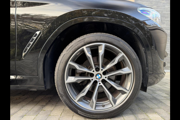 BMW X3 xDrive20i High Executive M-sport | Leren bekleding | Head-up display | Stoelverwarming | Cruise & climate control | Dodehoek en