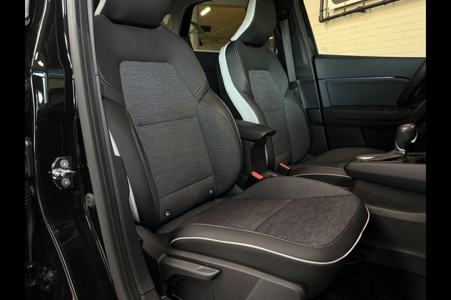 Renault Captur 1.3 TCe AUT 140 Edition ONE Groot Navi | Bose | 18"| Stuur & stoelverwarming | Camera | Volledig dealer onderhouden!