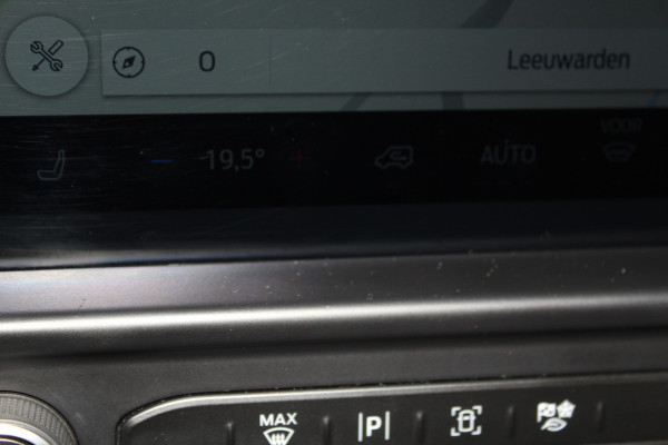 Ford Transit Custom 320 2.0-136 pk TDCI L1H1 Trend. Fabr. garantie tot 09-2028. Adaptive Cruise Control, Navigatie, Camera, PDC V+A, Apple Carplay/Android auto, LED verl., Laadruimte bekleed, Bijrijdersbank, Spiegel-, stoel en voorraamverw. etc.