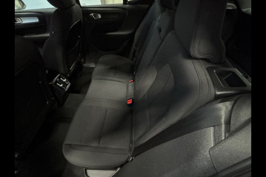Volvo XC40 1.5 T2 Business Pro Navi | Clima | Cruise| Camera