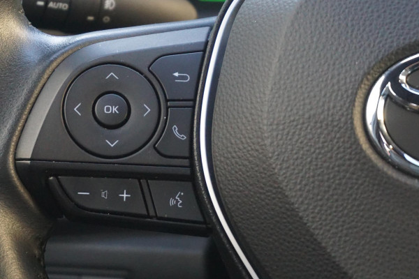 Toyota Corolla Touring Sports Hybrid 140 Active/NL.Auto/Digi-Dashboard/LED/Navi/ All-Season banden.