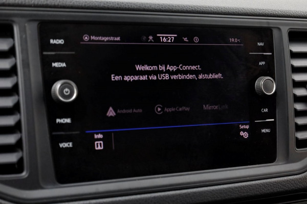 Volkswagen Crafter 35 2.0 TDI 177pk RWD L3H3 (L2H2) Airco/Navi/Camera Trekhaak 3500kg 09-2021