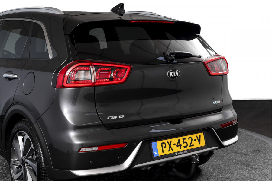 Kia Niro 1.6 GDi Hybrid 105 PK ExecutiveLine - Automaat | Adapt. Cruise | Stuur-+stoelverw. + Ventilatie | Elek. Stoel | PDC | Camera | NAV + App. Connect | ECC | Afn. Trekhaak | LM 18" |