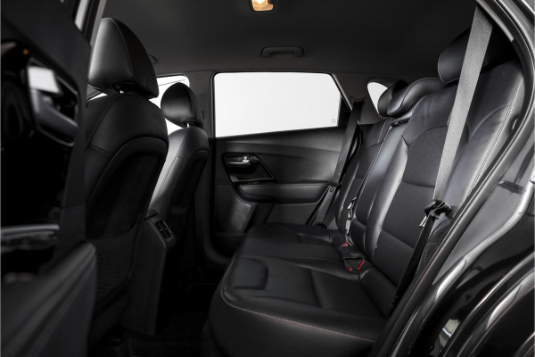 Kia Niro 1.6 GDi Hybrid 105 PK ExecutiveLine - Automaat | Adapt. Cruise | Stuur-+stoelverw. + Ventilatie | Elek. Stoel | PDC | Camera | NAV + App. Connect | ECC | Afn. Trekhaak | LM 18" |