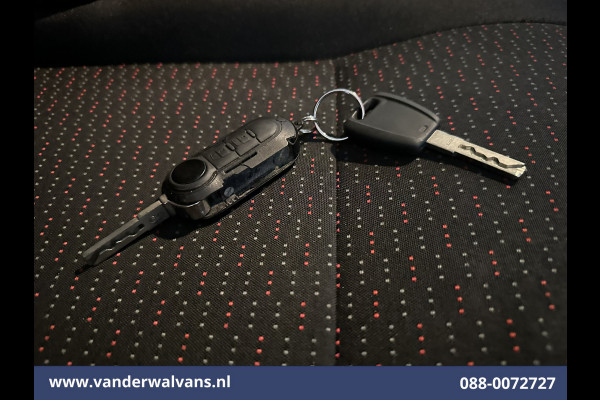 Peugeot Boxer 2.2 BlueHDi 141pk Bakwagen Laadklep Euro6 Airco | Cruisecontrol | 985kg laadvermogen Bijrijdersbank