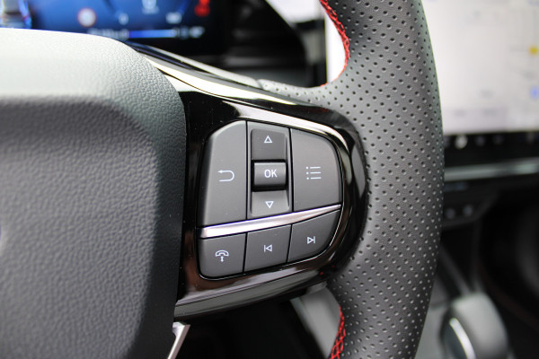 Ford Puma 1.0 EcoBoost Hybrid | Nieuw model | Panoramadak | Trekhaak | BLIS | Carplay | Camera  | Adaptieve cruise