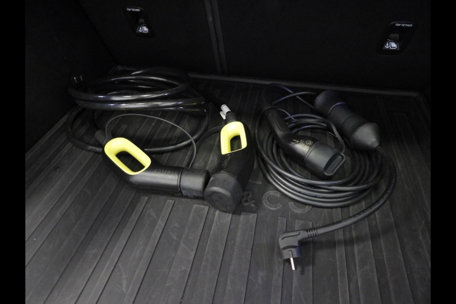 Lynk & Co 01 1.5 PHEV BlackLine ZWARTE HEMEL/360CAM/SCHUIFDAK/LED/20"LMV!