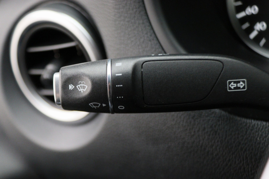 Mercedes-Benz Vito 116 CDI Automaat 3-Zits, Climate, Cruise, Navigatie, Bluetooth, PDC, LED, Side Steps, 19''