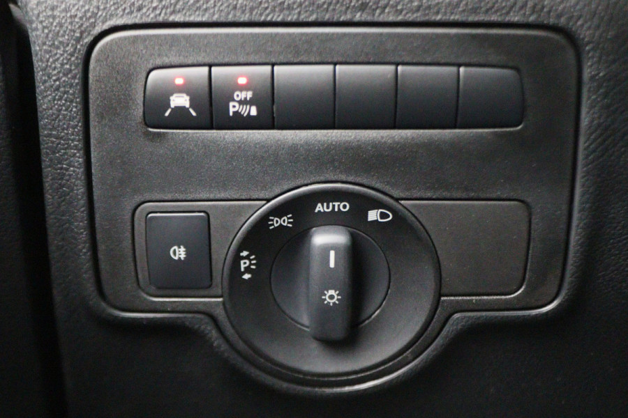 Mercedes-Benz Vito 116 CDI Automaat 3-Zits, Climate, Cruise, Navigatie, Bluetooth, PDC, LED, Side Steps, 19''