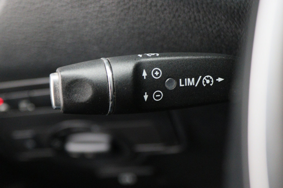 Mercedes-Benz Vito 116 CDI Automaat 3-Zits, Climate, Cruise, Navigatie, Bluetooth, PDC, LED, Side Steps, 19''