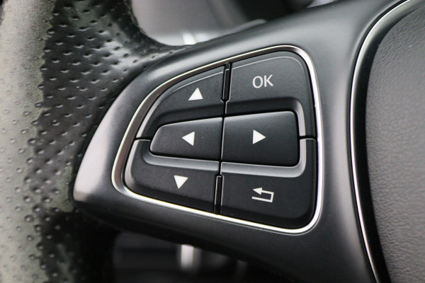 Mercedes-Benz Vito 116 CDI Automaat 3-Zits, Climate, Cruise, Navigatie, Bluetooth, PDC, LED, Side Steps, 19''