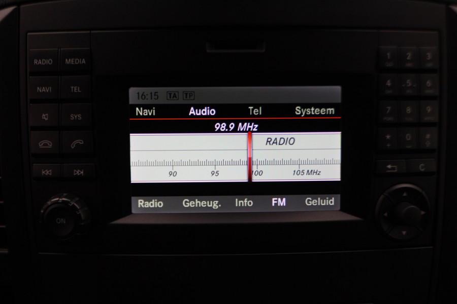 Mercedes-Benz Vito 116 CDI Automaat 3-Zits, Climate, Cruise, Navigatie, Bluetooth, PDC, LED, Side Steps, 19''