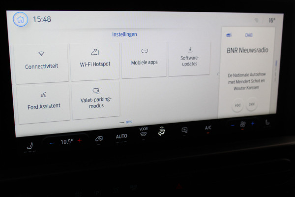 Ford Transit Custom 320 2.0-136 pk TDCI L1H1 Trend. Fabr. garantie tot 09-2028. Adaptive Cruise Control, Navigatie, Camera, PDC V+A, Apple Carplay/Android auto, LED verl., Laadruimte bekleed, Bijrijdersbank, Spiegel-, stoel en voorraamverw. etc.