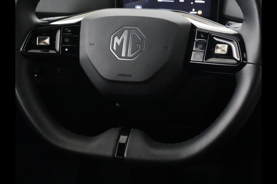 MG 4 Luxury 64 kWh | Stoel & stuurverwarming | Warmtepomp | Adaptive cruise | 360 Camera | Carplay | Keyless | Navigatie | File Assistent | Half leder