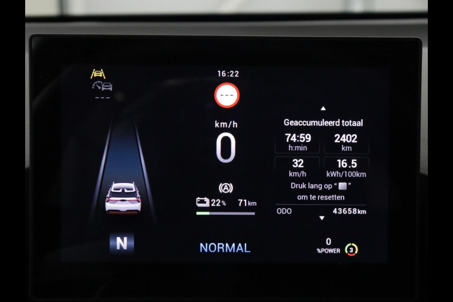 MG 4 Luxury 64 kWh | Stoel & stuurverwarming | Warmtepomp | Adaptive cruise | 360 Camera | Carplay | Keyless | Navigatie | File Assistent | Half leder