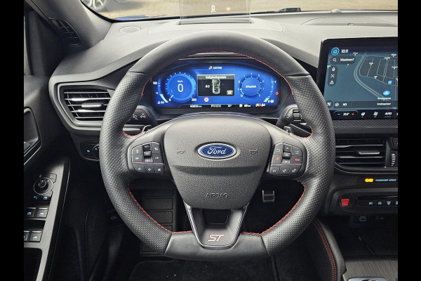 Ford Focus 2.3 EcoBoost ST-X | 280pk Automaat! | Winter Pack | AGR-stoelen | Camera | Bang&Olufsen | Head up Display | BLIS | Extra wielset!