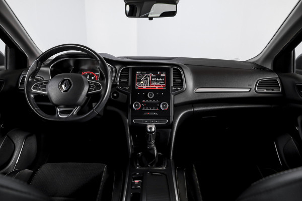 Renault MEGANE Estate 1.2 TCe 130 PK GT-Line | Cruise | PDC | Camera | Afn. Trekhaak | NAV + App. Connect | ECC | DAB | LM 18" |