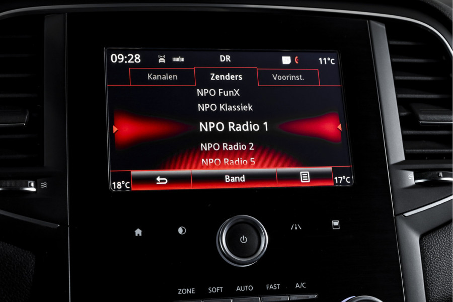 Renault MEGANE Estate 1.2 TCe 130 PK GT-Line | Cruise | PDC | Camera | Afn. Trekhaak | NAV + App. Connect | ECC | DAB | LM 18" |