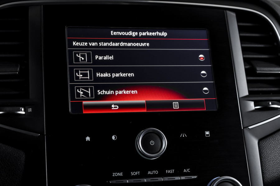 Renault MEGANE Estate 1.2 TCe 130 PK GT-Line | Cruise | PDC | Camera | Afn. Trekhaak | NAV + App. Connect | ECC | DAB | LM 18" |