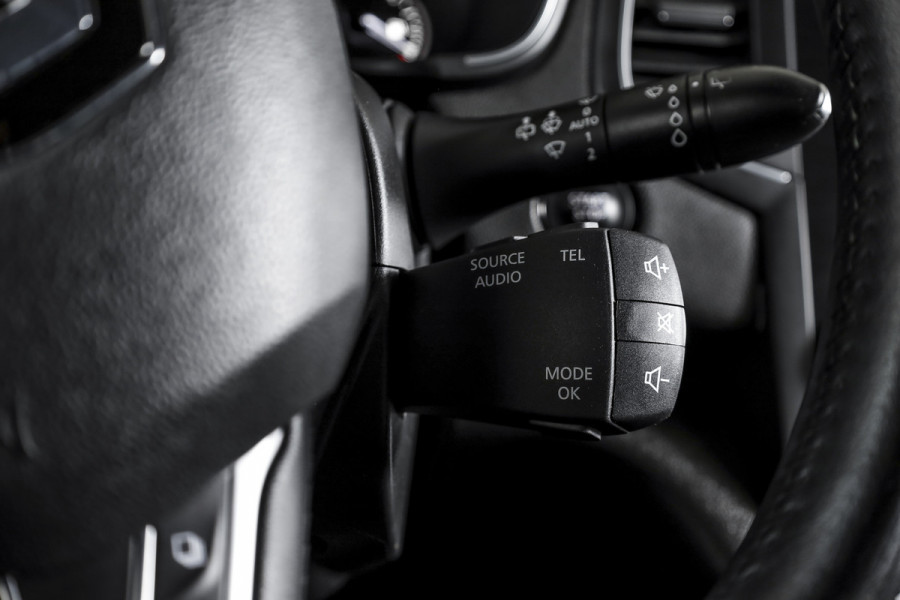 Renault MEGANE Estate 1.2 TCe 130 PK GT-Line | Cruise | PDC | Camera | Afn. Trekhaak | NAV + App. Connect | ECC | DAB | LM 18" |