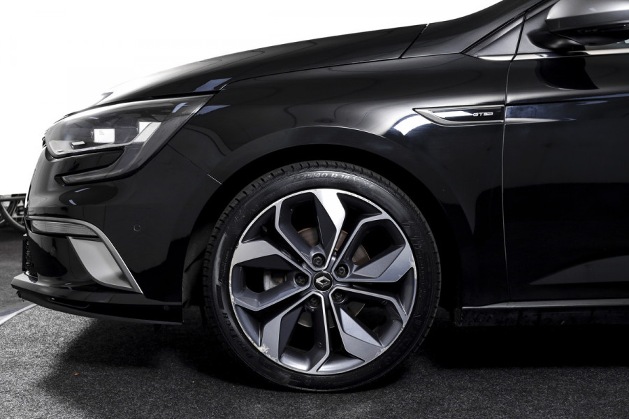 Renault MEGANE Estate 1.2 TCe 130 PK GT-Line | Cruise | PDC | Camera | Afn. Trekhaak | NAV + App. Connect | ECC | DAB | LM 18" |