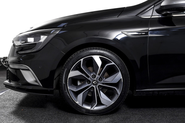 Renault MEGANE Estate 1.2 TCe 130 PK GT-Line | Cruise | PDC | Camera | Afn. Trekhaak | NAV + App. Connect | ECC | DAB | LM 18" |
