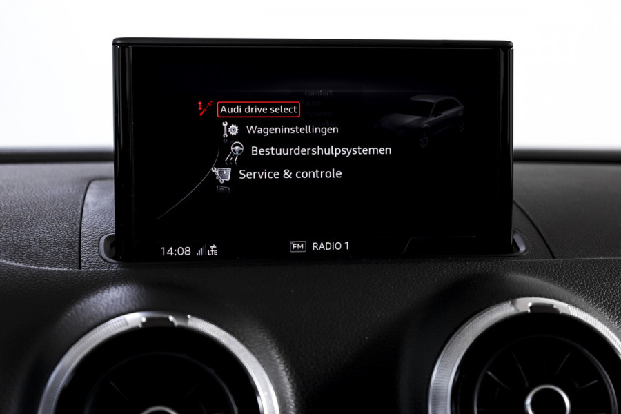 Audi A3 Sportback 1.0 TFSI 115 PK Sport Lease Edition - Automaat Orig. NL | Cruise | Afn. Trekhaak | PDC | NAV | Airco | LED | LM 16" |