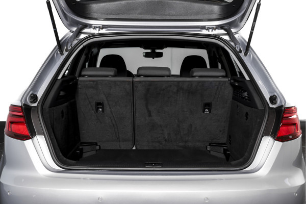 Audi A3 Sportback 1.0 TFSI 115 PK Sport Lease Edition - Automaat Orig. NL | Cruise | Afn. Trekhaak | PDC | NAV | Airco | LED | LM 16" |