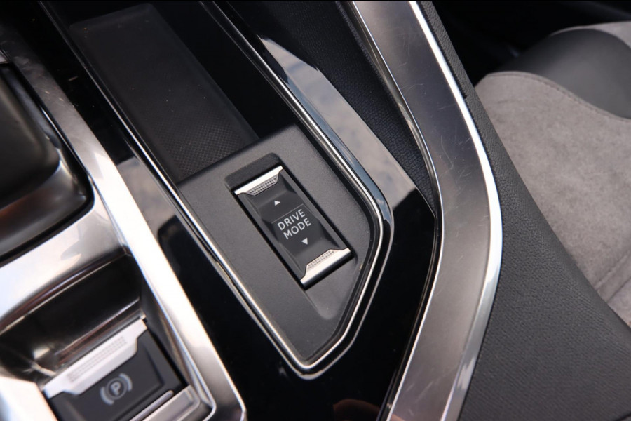 Peugeot 3008 1.6 Hybrid4 GT-Line |Aut.|300Pk|Stoelverw.|Pano|Navi|Massage|Memory |220V|360° |ACC|Carplay & Android Auto|Keyless |