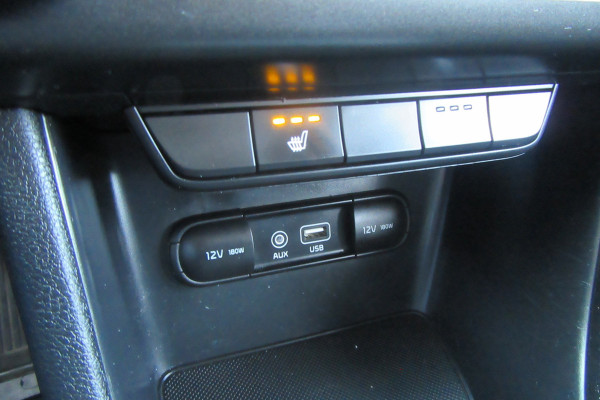 Kia Sportage 1.6 GDI DynamicLine, Navi, Camera, Stoelverw.