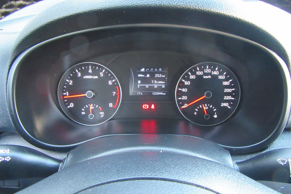 Kia Sportage 1.6 GDI DynamicLine, Navi, Camera, Stoelverw.