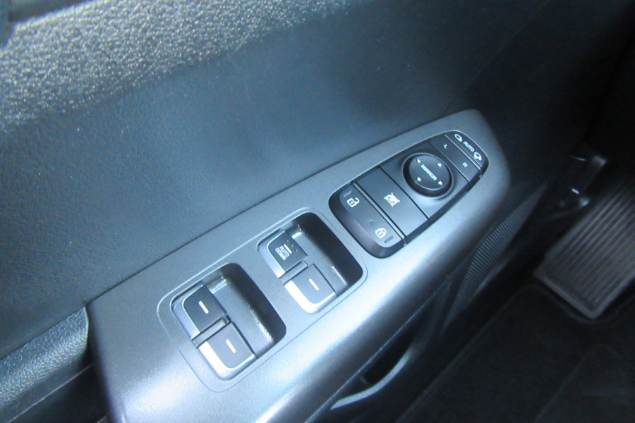 Kia Sportage 1.6 GDI DynamicLine, Navi, Camera, Stoelverw.