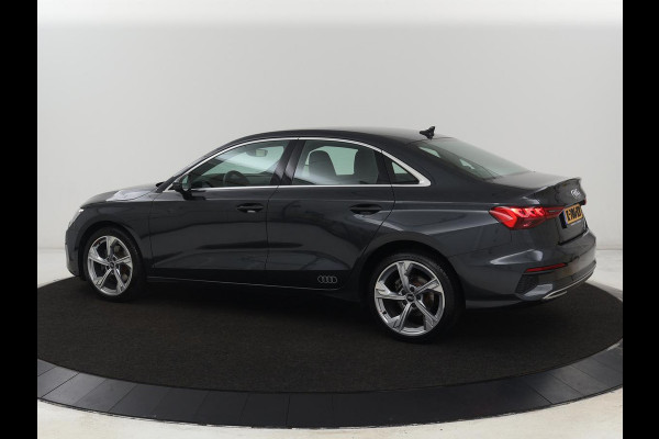 Audi A3 30 TFSI edition one | Stoelverwarming | Matrix LED | Virtual Cockpit | Carplay | Half leder | Navigatie | Parkeerhulp