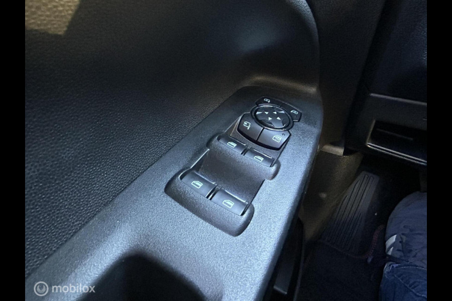 Ford EcoSport 1.0 EcoBoost ST-Line 125 PK Winter pack / 18" / FM nav / B&O / Camera / 61.168 KM