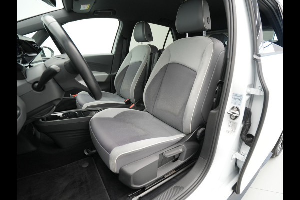 Volkswagen ID.3 First Plus 58 kWh Navigatie Camera Acc Stoelverwarming 154