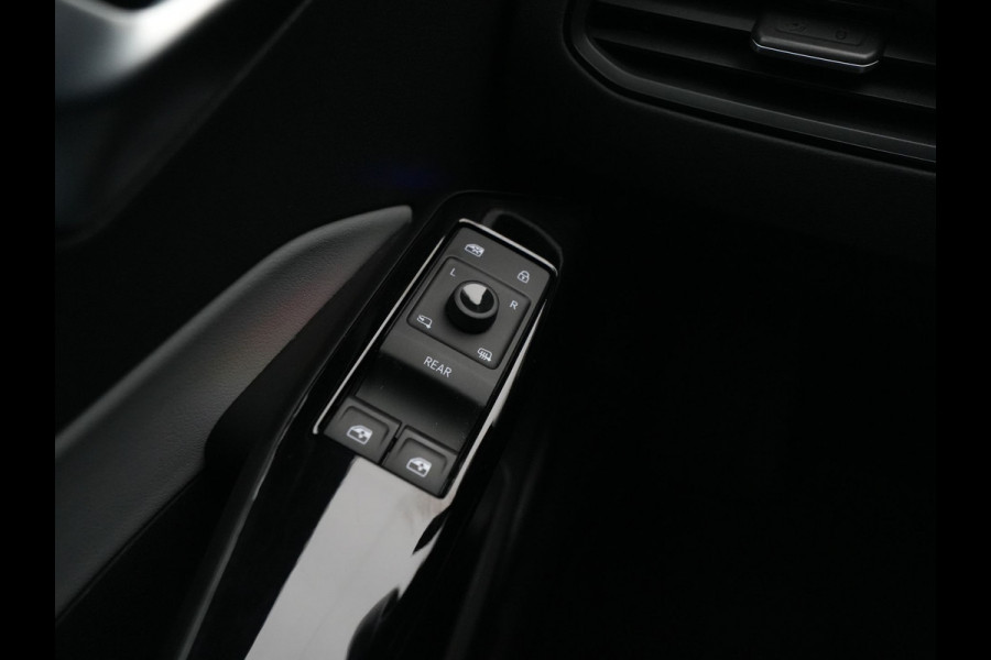 Volkswagen ID.3 First Plus 58 kWh Navigatie Camera Acc Stoelverwarming 154