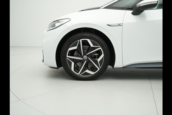 Volkswagen ID.3 First Plus 58 kWh Navigatie Camera Acc Stoelverwarming 154