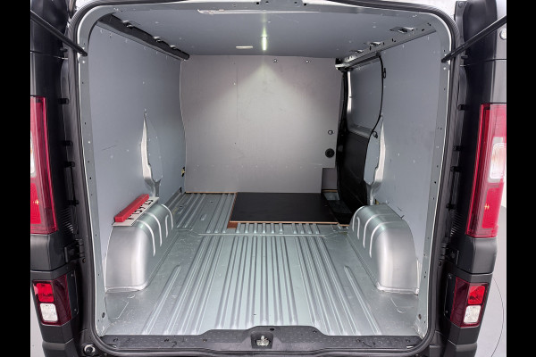 Opel Vivaro 1.6CDTI 126PK L1H1 Euro 6 Trekhaak Camera Navi Airco Pdc Cruise Control Bluetooth Edition Schuifdeur Achterklep Wandbetimmering 2.000KG Trekgewicht 1e Eigenaar Origineel Nederlandse Auto Dealeronderhouden