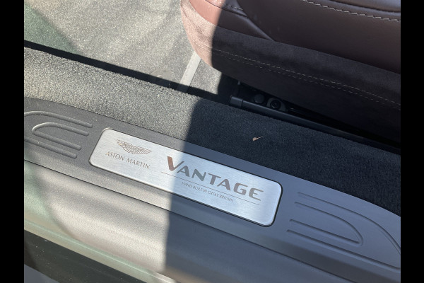 Aston Martin Vantage Roadster 4.0 V8 360° Leer Sportzetels 21 Inch Xenon-Grey 10.487KM!