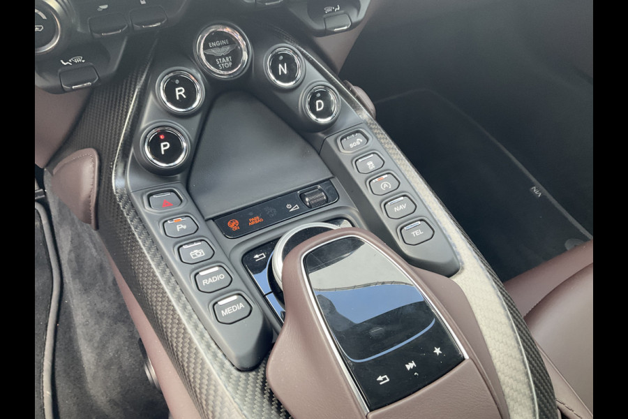 Aston Martin Vantage Roadster 4.0 V8 360° Leer Sportzetels 21 Inch Xenon-Grey 10.487KM!
