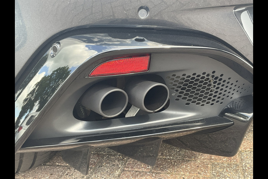 Aston Martin Vantage Roadster 4.0 V8 360° Leer Sportzetels 21 Inch Xenon-Grey 10.487KM!