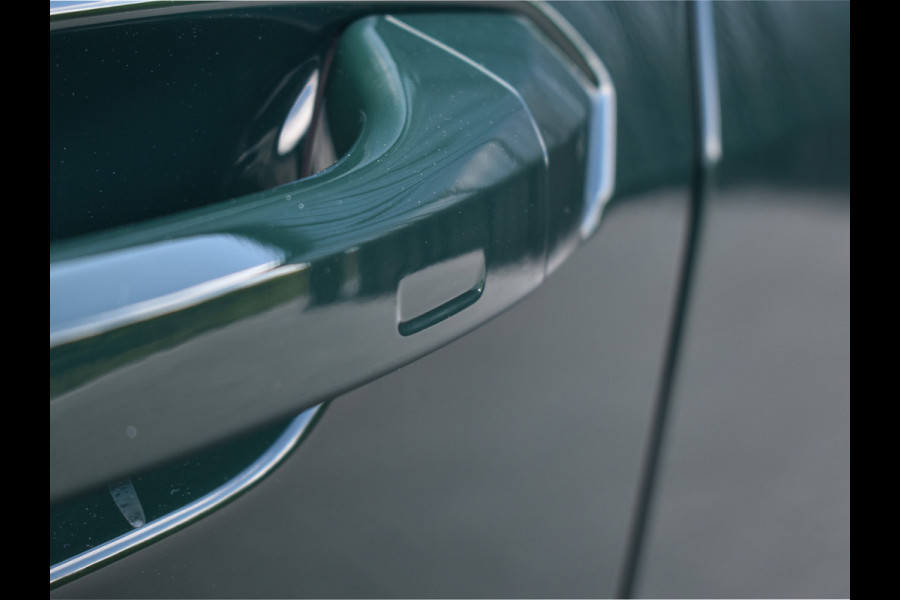 Audi Q8 60 TFSI e QUATTRO PRO LINE S COMPETITION | PANORAMADAK | 4 WIEL BESTURING | ALCANTARA HEMEL | AMBIANCE VERLICHTING | STOELMASSAG