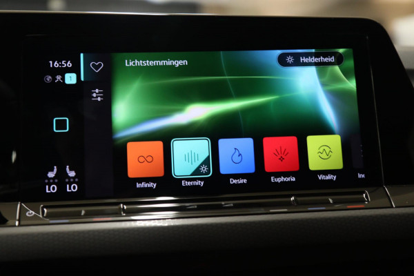 Volkswagen Golf 1.4 TSI GTE 245PK BLACKSTYLE /PANODAK/CARPLAY/ACC/LANEASSIST/VOL