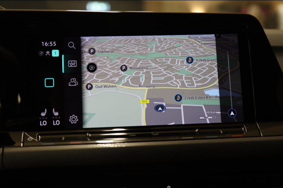 Volkswagen Golf 1.4 TSI GTE 245PK BLACKSTYLE /PANODAK/CARPLAY/ACC/LANEASSIST/VOL