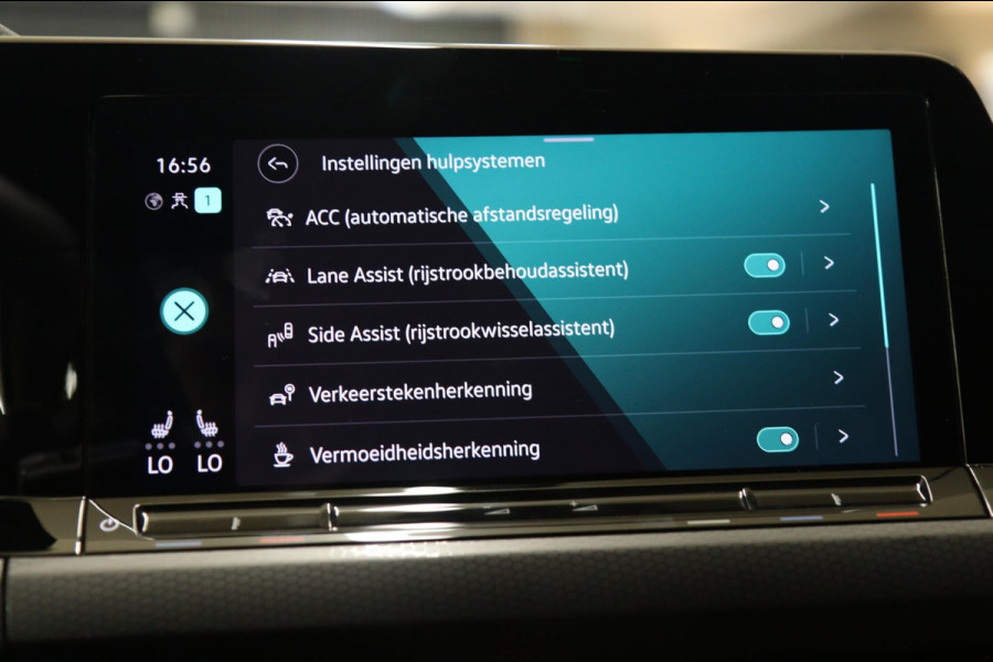 Volkswagen Golf 1.4 TSI GTE 245PK BLACKSTYLE /PANODAK/CARPLAY/ACC/LANEASSIST/VOL