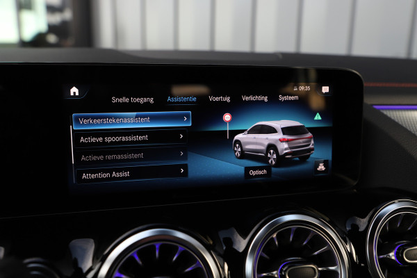Mercedes-Benz EQA 250 AMG | 190PK | Sfeerverlichting | Led | Widescreen | Standkachel | Stoelverwarming | Elek. Achterklep | 2023.