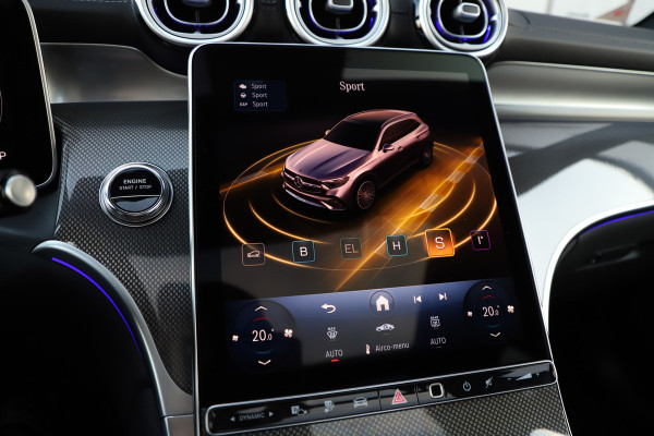 Mercedes-Benz GLC 300e AMG 4-Matic | 313PK | Pano | Keyless-go | Head-up | Sfeerverlichting | Burmester | Distronic | Digital-light | NL-Auto | 20