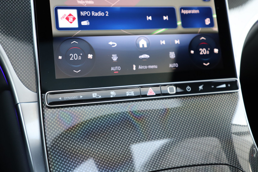 Mercedes-Benz GLC 300e AMG 4-Matic | 313PK | Pano | Keyless-go | Head-up | Sfeerverlichting | Burmester | Distronic | Digital-light | NL-Auto | 20