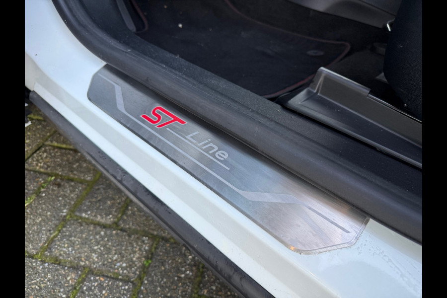 Ford Puma 1.0 EcoBoost 155 Hybrid ST-Line X First Edition - Pano/Schuifdak - Winterpakket - Navi - Half Leder